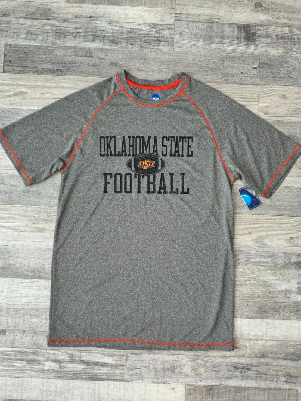 Oklahoma State Football NCAA NWT Grey T-Shirt Unisex Medium A27